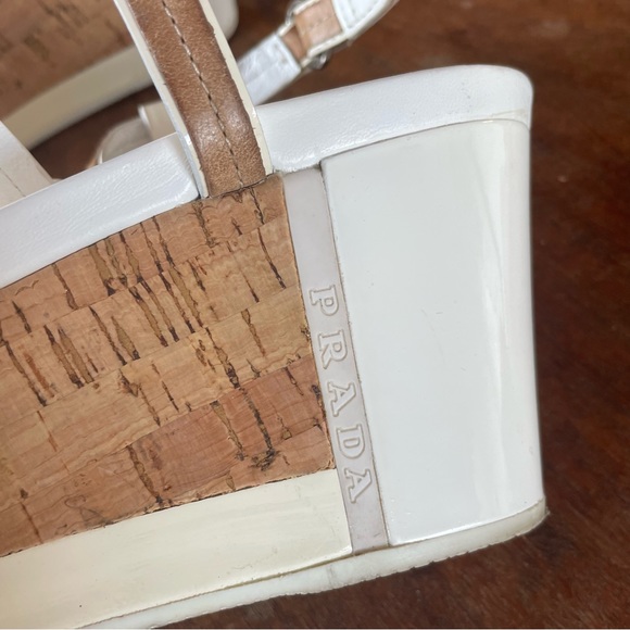 PRADA vintage patent leather and cork flatform platform sandal size 39 or US 9 - Picture 6 of 6